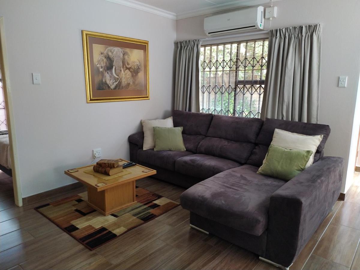 Twins Guest House Astoni فاندربايلبارك المظهر الخارجي الصورة