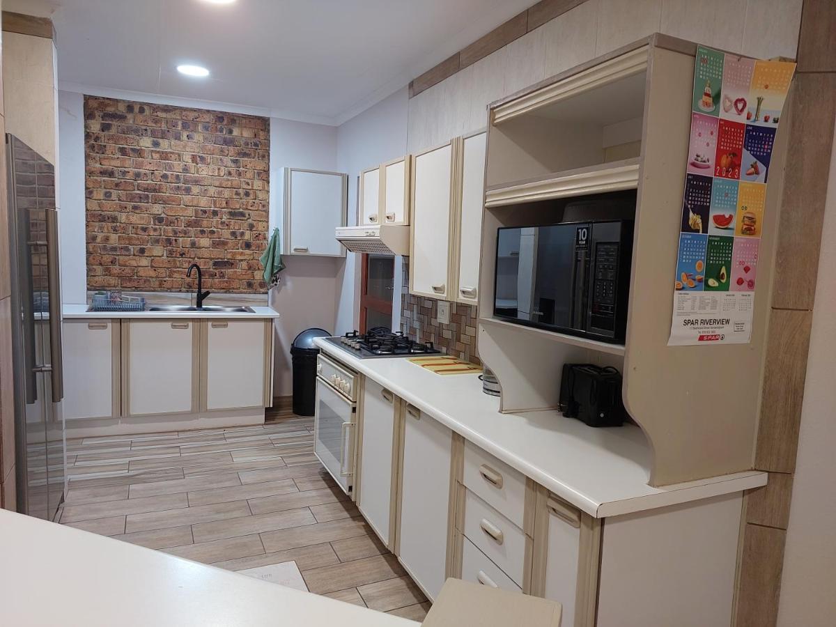 Twins Guest House Astoni فاندربايلبارك المظهر الخارجي الصورة